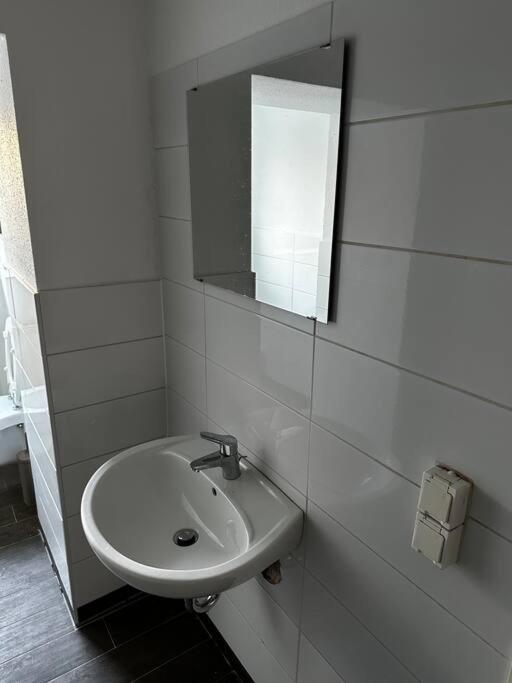 Zentrumsnahes Monteurszimmer Erfurt Ngoại thất bức ảnh